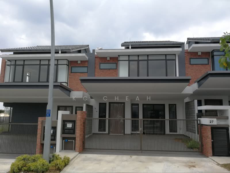 Terraced House for Sale in Shah Alam (Selangor) - KC Cheah - Exterior - PropertyGuru.com.my