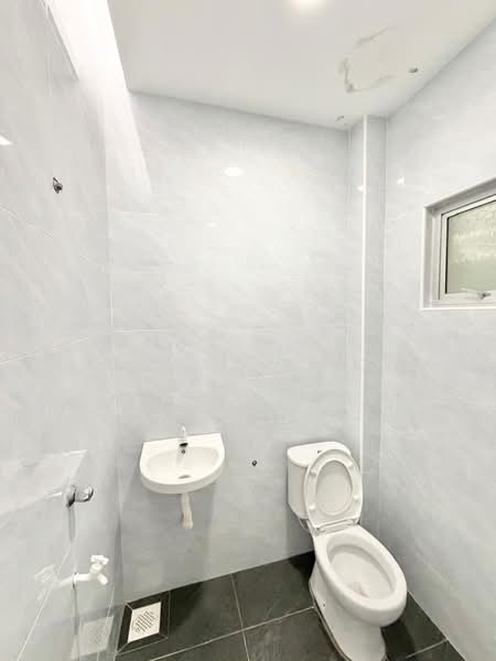 2-storey Terraced House for Sale in Taman Sri Skudai (Skudai) - Simpson Poh - Bathroom - PropertyGuru.com.my