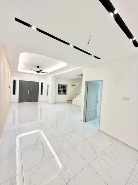 2-storey Terraced House for Sale in Taman Sri Skudai (Skudai) - Simpson Poh - Living Room - PropertyGuru.com.my