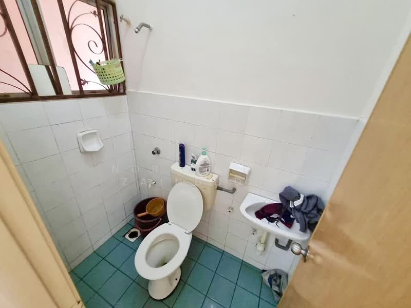 Cluster House for Sale in Bandar Tasik Puteri (Rawang) - NORFADILAH ZAINUDDIN - Bathroom - PropertyGuru.com.my