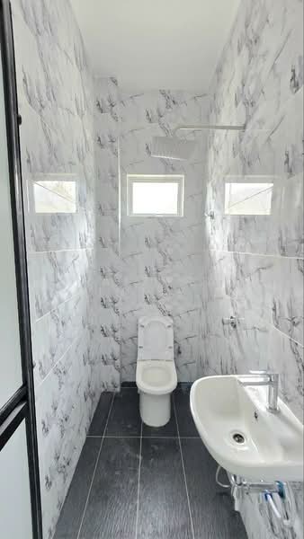 Mahkota Hills untuk Untuk Dijual - RM 550,000, Feb 2026 - Bathroom - PropertyGuru.com.my