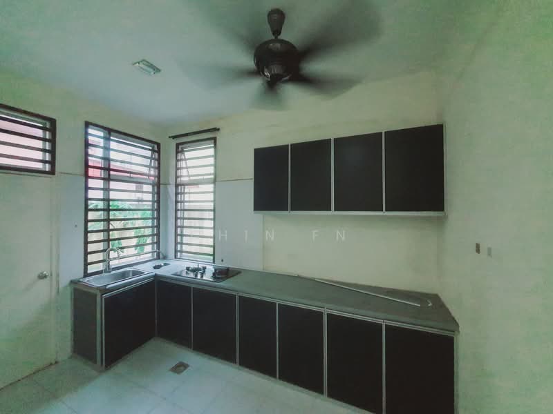 Semi-Detached House for Rent in Alor Gajah (Melaka) - CHIN FN - Kitchen - PropertyGuru.com.my