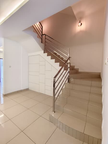2.5-storey Terraced House for Sale in Taman Villa Permai Jaya (Bukit Mertajam) - Jane Ng - Ground Floor staircase - PropertyGuru.com.my