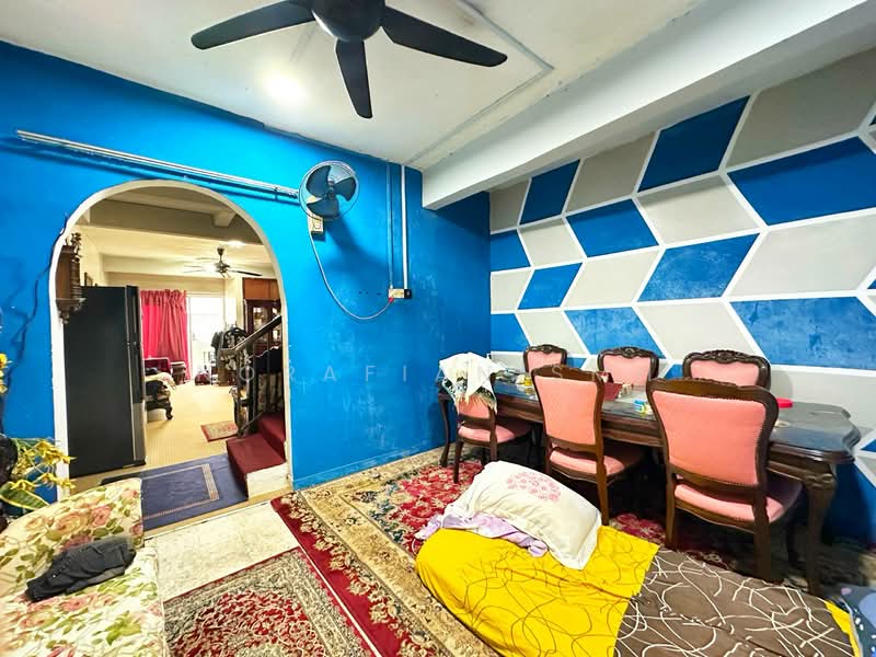 2-storey Terraced House for Sale in Keramat (Kuala Lumpur) - Norafian SMH - Living Room - PropertyGuru.com.my