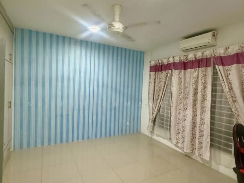 Bandar Saujana Utama untuk Untuk Disewa - RM 2,000 /bulan, Mac 2026 - Living Room - PropertyGuru.com.my