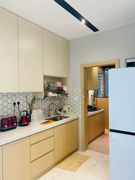 Residensi Desamas untuk Untuk Disewa - RM 700 /bulan, Feb 2026 - Kitchen - PropertyGuru.com.my