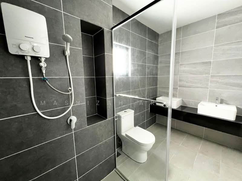 2-storey Terraced House for Sale in Cyberjaya (Selangor) - Masnizah Arifin - Bathroom - PropertyGuru.com.my