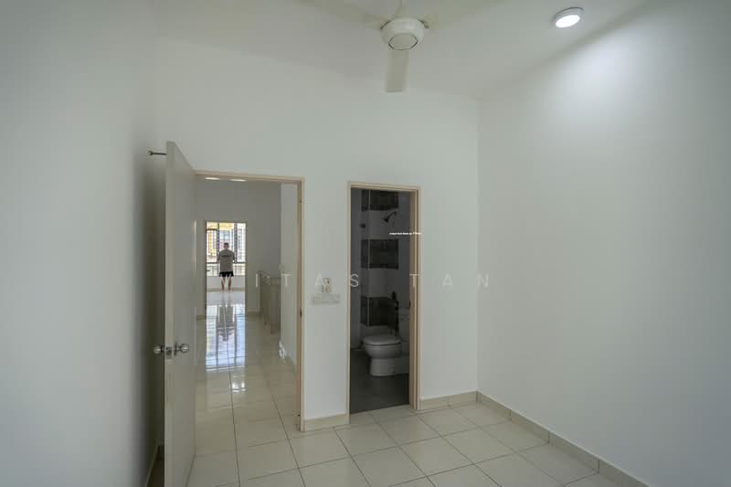 2-storey Terraced House for Rent in Setia Indah (Setia Alam) - Vitas Tan - PropertyGuru.com.my