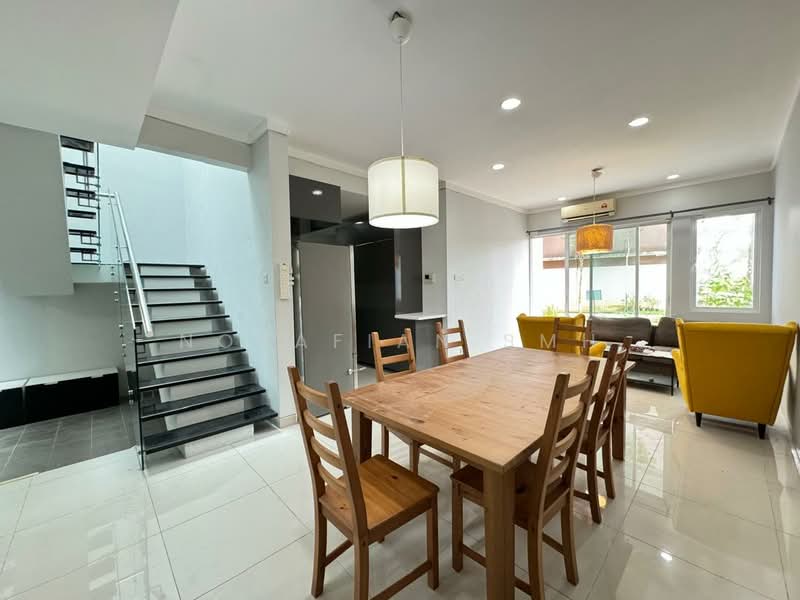 Townhouse for Rent in Shah Alam (Selangor) - Norafian SMH - Dining Room - PropertyGuru.com.my