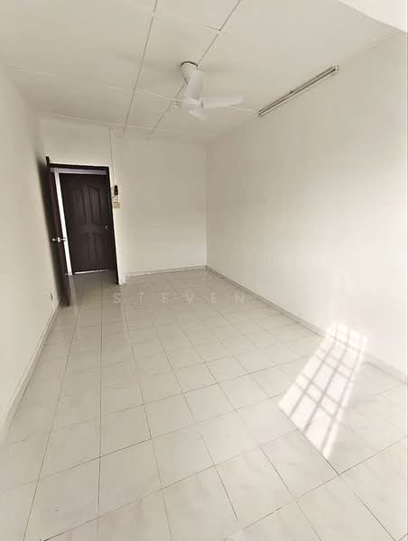 Rumah Teres untuk Dijual di Taman Pakatan Jaya (Tambun) - Steven . - Bedroom - PropertyGuru.com.my