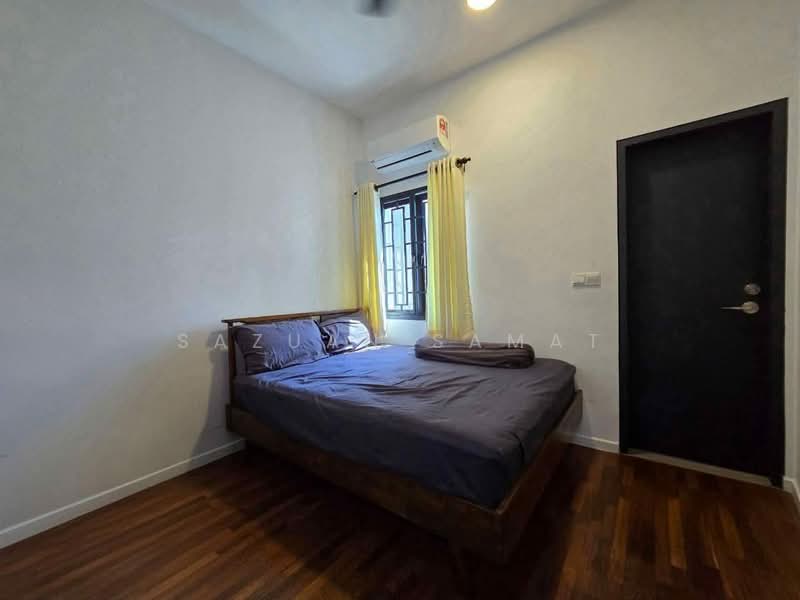 2-storey Terraced House for Sale in Alam Impian (Shah Alam) - Sazuan Samat - Bedroom - PropertyGuru.com.my