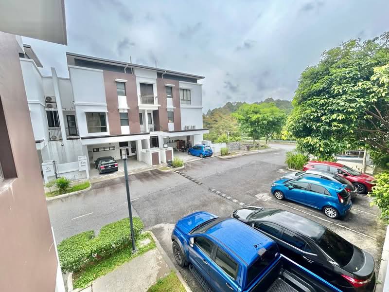 Townhouse for Sale in Shah Alam (Selangor) - Syafiq Sharifudin - Exterior - PropertyGuru.com.my