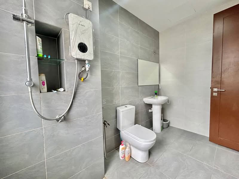 Townhouse for Sale in Shah Alam (Selangor) - Syafiq Sharifudin - PropertyGuru.com.my