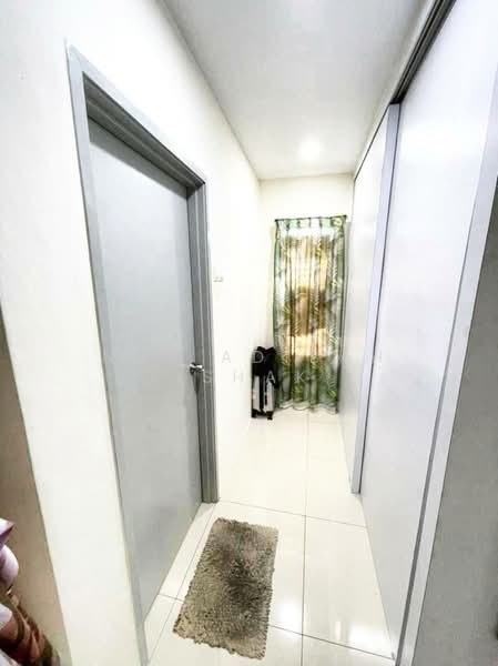 2-storey Terraced House for Sale in Taman Garing (Rawang) - Nur Adibah Ishak - Corridor - PropertyGuru.com.my