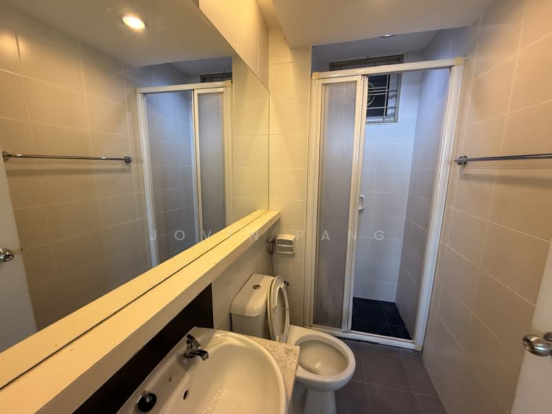 Summer Place untuk Untuk Disewa - RM 2,500 /bulan, Feb 2026 - Bathroom - PropertyGuru.com.my