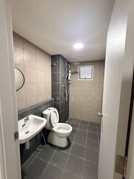 Condominium for Rent at Residensi Dutamas Dahlia - Farah Rasul - PropertyGuru.com.my