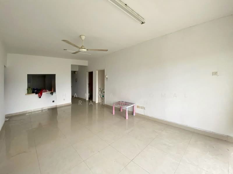 Condominium for Sale at Madu Mas - Muhammad Iqmal Rahiman - Living Room - PropertyGuru.com.my