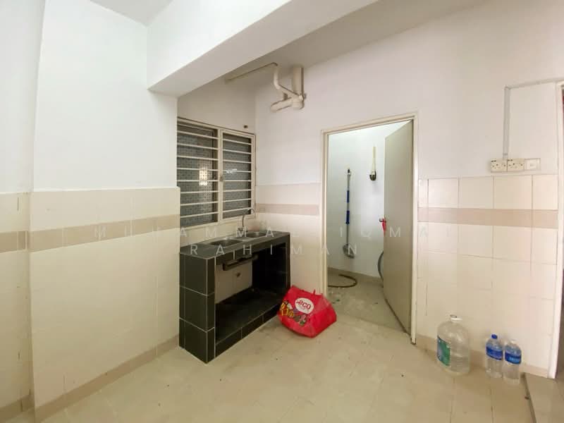 Condominium for Sale at Madu Mas - Muhammad Iqmal Rahiman - Kitchen - PropertyGuru.com.my
