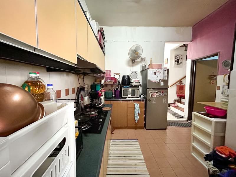 2-storey Terraced House for Sale in Bandar Tun Hussein Onn (Cheras) - Ammeer Nadzrai - Kitchen - PropertyGuru.com.my