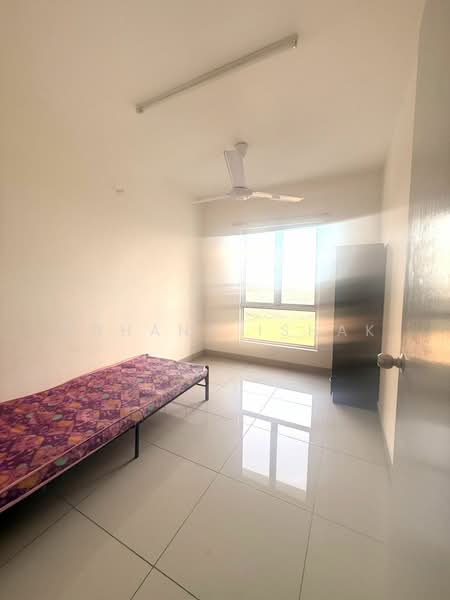 Service Residence for Rent at Sentrovue - Rohana Ishak - Bedroom - PropertyGuru.com.my