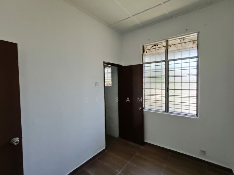 2-storey Terraced House for Sale in Bukit Sentosa (Rawang) - CK Sam - Interior - PropertyGuru.com.my