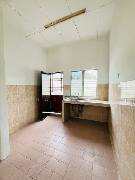 Taman Desa Bukit Nilam untuk Untuk Dijual - RM 395,000, Apr 2026 - Kitchen - PropertyGuru.com.my