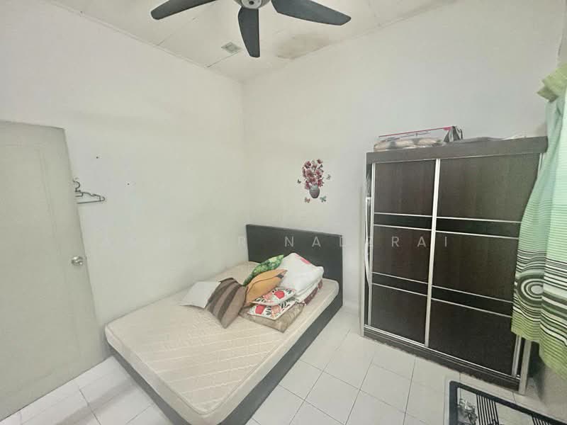 Taman Desa Kenanga 2, Semenyih untuk Untuk Dijual - RM 330,000, Feb 2026 - Bedroom - PropertyGuru.com.my