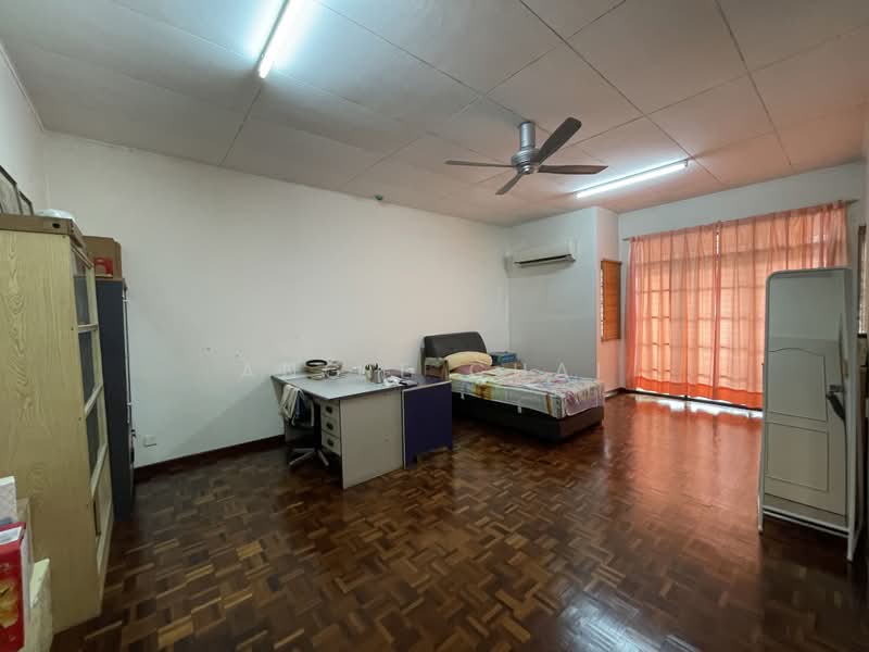 Townhouse for Sale in Sunway Damansara (Kota Damansara) - Angie Chai - Bedroom - PropertyGuru.com.my