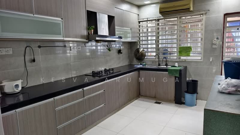 Taman Dato' Hormat untuk Untuk Dijual - RM 390,000, Mac 2026 - Kitchen - PropertyGuru.com.my