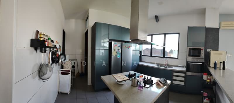 Semi-Detached House for Sale in Ampang Jaya (Ampang) - Nadia Nasir - Kitchen - PropertyGuru.com.my