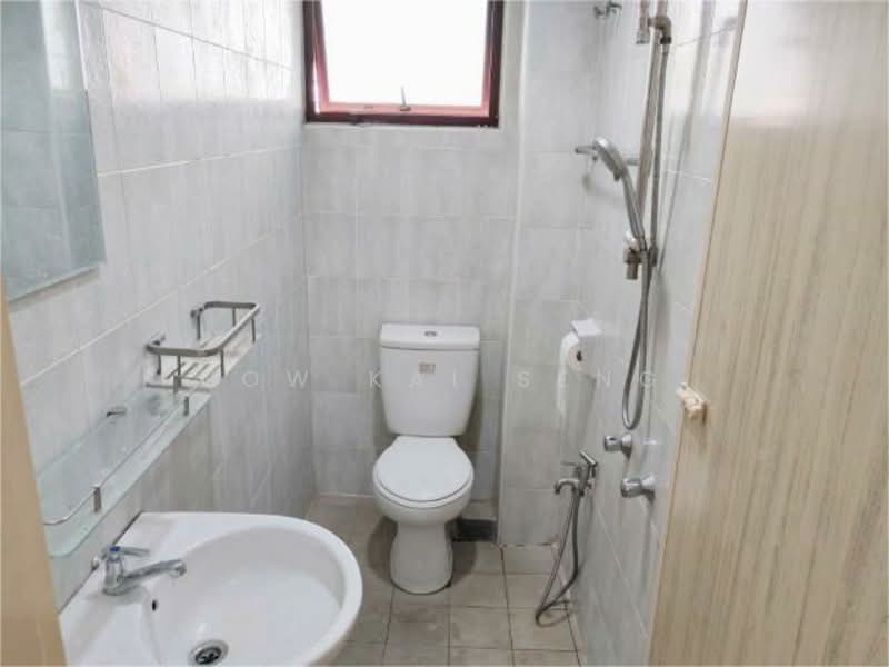 2-storey Terraced House for Rent in Kelana Jaya (Petaling Jaya) - Low Kai Seng - Bathroom - PropertyGuru.com.my