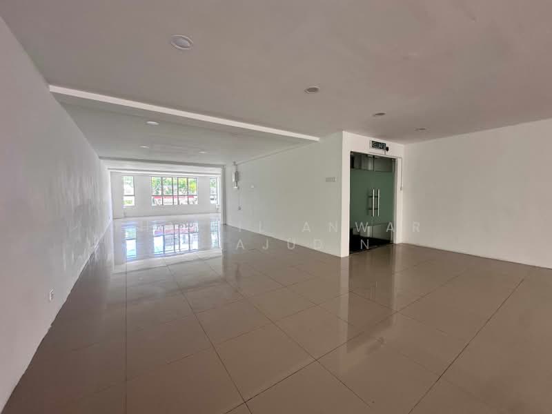 Kedai / Pejabat untuk Disewa di Sungai Buloh (Selangor) - Khairil Anwar Sirajudin - Interior - PropertyGuru.com.my