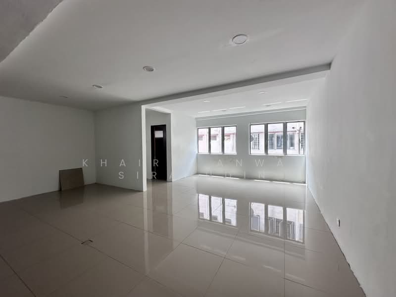 Kedai / Pejabat untuk Disewa di Sungai Buloh (Selangor) - Khairil Anwar Sirajudin - Interior - PropertyGuru.com.my
