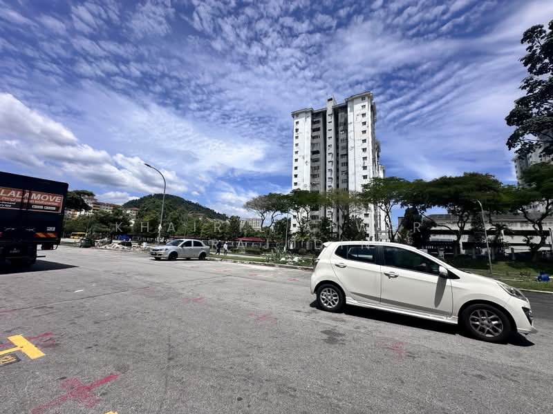 Kedai / Pejabat untuk Disewa di Sungai Buloh (Selangor) - Khairil Anwar Sirajudin - Exterior - PropertyGuru.com.my
