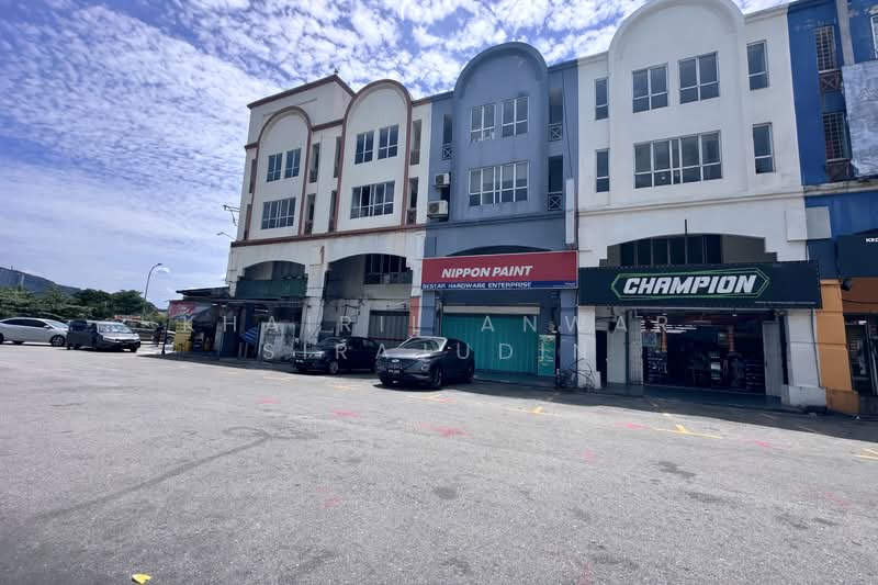 Kedai / Pejabat untuk Disewa di Sungai Buloh (Selangor) - Khairil Anwar Sirajudin - Exterior - PropertyGuru.com.my