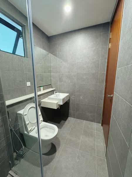 Kondominium untuk Disewa di Muze @ PICC - Derrick . - Bathroom - PropertyGuru.com.my