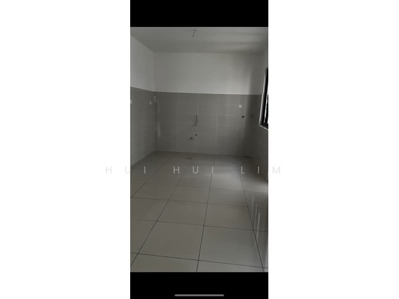 Cluster House for Sale in Eco Botanic (Iskandar Puteri (Nusajaya)) - Hui Hui Lim - Kitchen - PropertyGuru.com.my