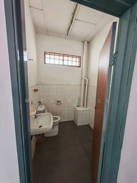 2-storey Terraced House for Rent in Taman Puchong Indah (Puchong) - Michael Lee - Bathroom - PropertyGuru.com.my