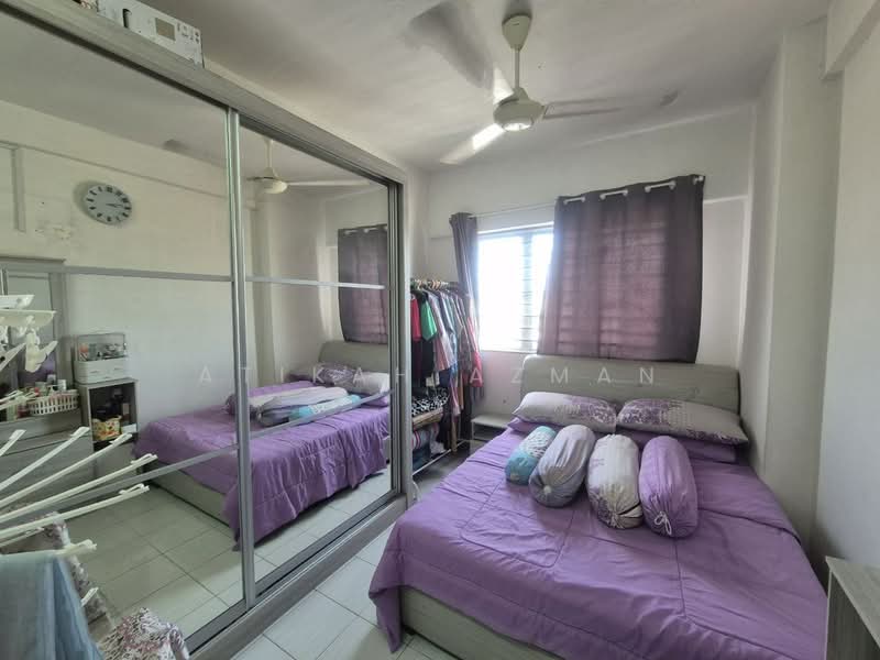 Service Residence for Sale at Serdang Skyvillas (Serdang Perdana) - Atikah Azman - Bedroom - PropertyGuru.com.my