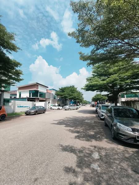 Semi-D Factory for Sale in Kempas Utama (Tebrau) - Hui Hui Lim - Exterior - PropertyGuru.com.my