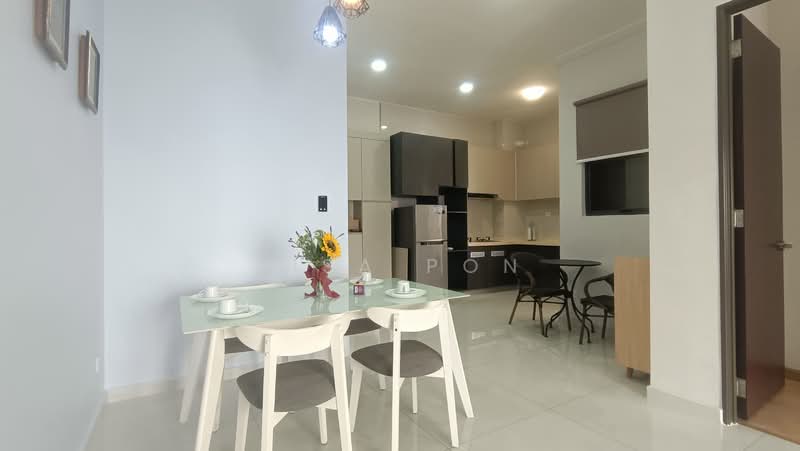 Condominium for Rent at Bay Laurel @ Country Garden Danga Bay - Lisa Pon - Dining Room - PropertyGuru.com.my