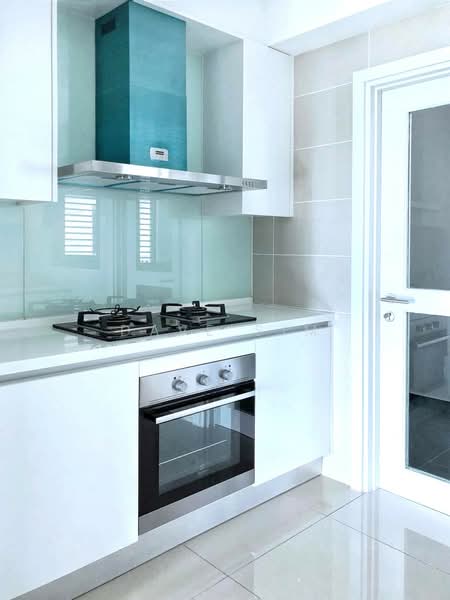 Condominium for Rent at Iskandar Residences - Dave Sim - Kitchen - PropertyGuru.com.my