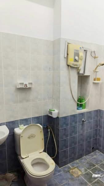 Taman Aman Perdana untuk Untuk Dijual - RM 680,000, Mac 2026 - Bathroom - PropertyGuru.com.my