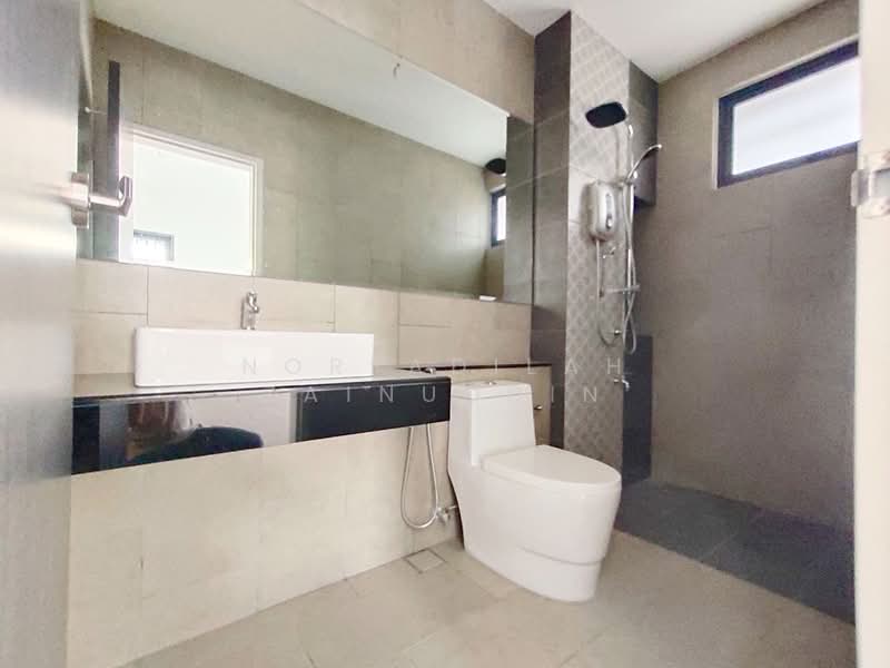 2-storey Terraced House for Sale in Elmina (Shah Alam) - NORFADILAH ZAINUDDIN - Bathroom - PropertyGuru.com.my