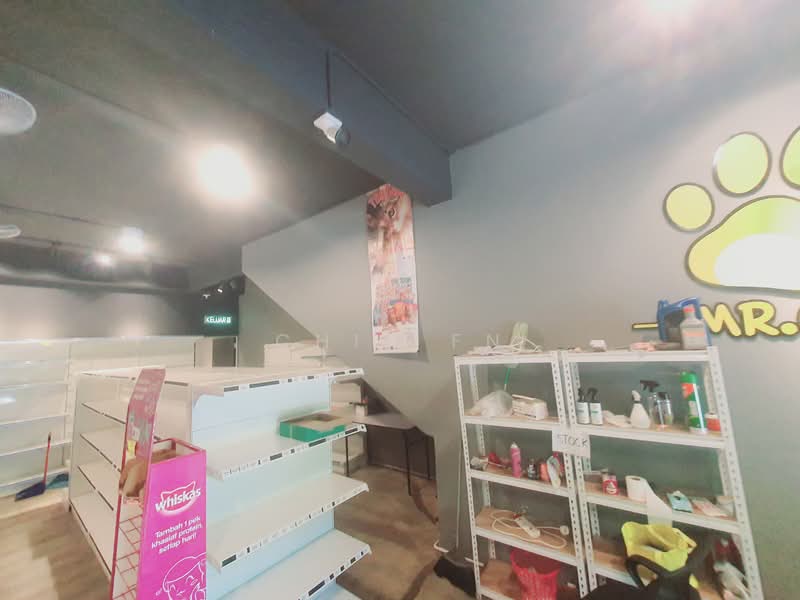 Shop for Rent in Taman Rembia Perkasa (Rembia) - CHIN FN - Interior - PropertyGuru.com.my