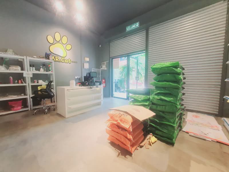 Shop for Rent in Taman Rembia Perkasa (Rembia) - CHIN FN - Interior - PropertyGuru.com.my