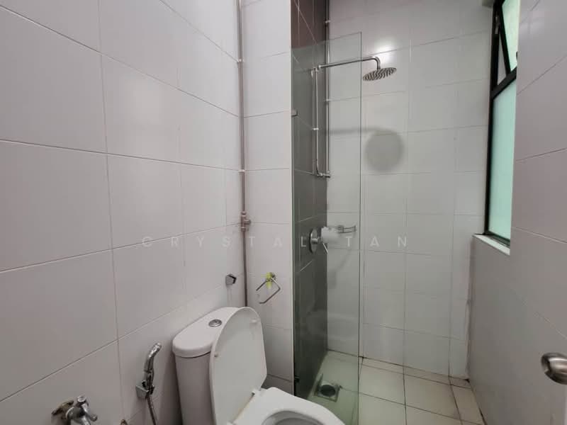 Opal @ Taman Mutiara Mas untuk Untuk Dijual - RM 1,500,000, Feb 2026 - Bathroom - PropertyGuru.com.my