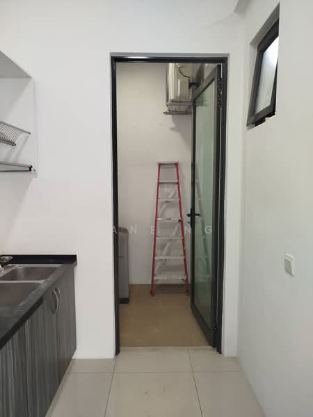 Service Residence for Sale at Mahkota Impian - Jane Ng - Kitchen - PropertyGuru.com.my