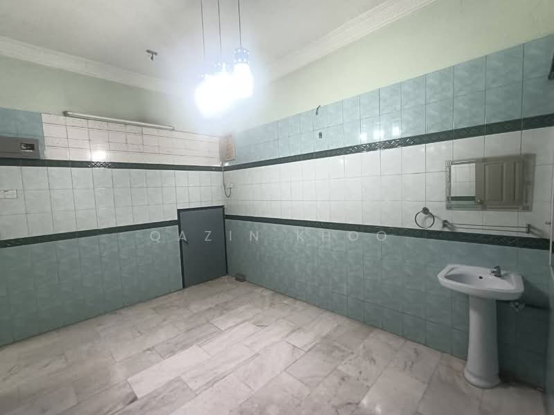 First Garden untuk Untuk Disewa - RM 1,300 /bulan, Feb 2026 - Bathroom - PropertyGuru.com.my