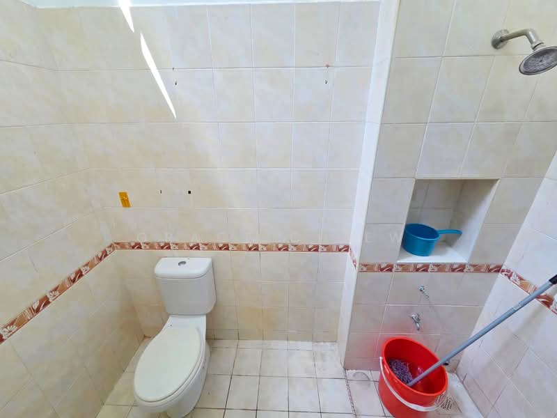 2-storey Terraced House for Sale in Taman Mount Austin (Tebrau) - Grace Chiew - Bathroom - PropertyGuru.com.my